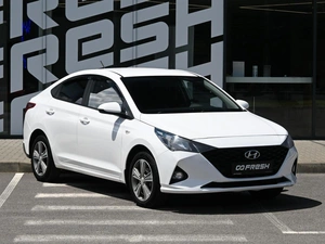 Седан Hyundai Solaris 2019 года, 830000 рублей, Волгоград