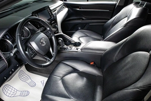 Седан Toyota Camry 2021 года, 2649000 рублей, Сургут