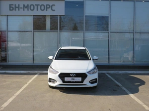 Седан Hyundai Solaris 2019 года, 1295000 рублей, Брянск
