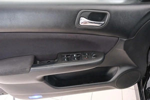 Седан Honda Accord 2006 года, 949000 рублей, Красноярск