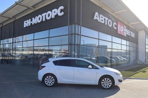 Хэтчбек Opel Astra 2013 года, 920000 рублей, Мирное