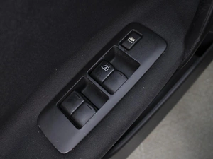 Внедорожник Nissan Qashqai 2013 года, 980000 рублей, Омск