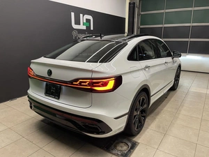 Внедорожник Volkswagen Tiguan 2022 года, 4500000 рублей, Красноярск