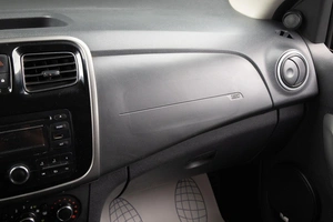 Седан Renault Logan 2014 года, 549000 рублей, Оренбург