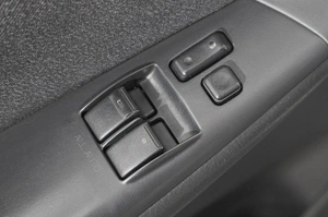 Хетчбэк Toyota Corolla 2002 года, 639000 рублей, Барнаул