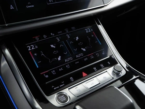 Внедорожник Audi Q8 2020 года, 7898999 рублей, Москва