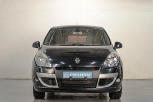 Минивэн Renault Scenic 2011 года, 669000 рублей, Челябинск