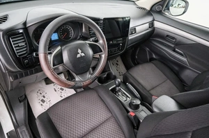 Внедорожник Mitsubishi Outlander 2014 года, 1529000 рублей, Красноярск