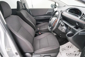 Минивэн Toyota Sienta 2019 года, 1329000 рублей, Красноярск