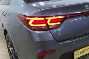 Седан Kia Rio 2019 года, 1589000 рублей, Новокузнецк