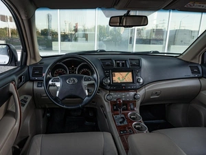 Внедорожник Toyota Highlander 2012 года, 1768000 рублей, Нижний Новгород