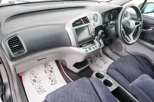 Минивэн Honda Stream 2010 года, 1049000 рублей, Красноярск