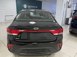 Седан Kia Rio 2019 года, 1030000 рублей, Ачинск