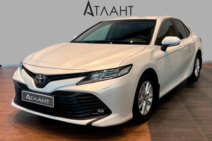 Седан Toyota Camry 2018 года, 2369000 рублей, Красноярск