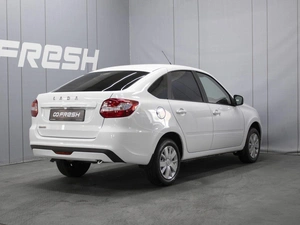 Лифтбек ВАЗ (LADA) Granta 2024 года, 920000 рублей, Омск