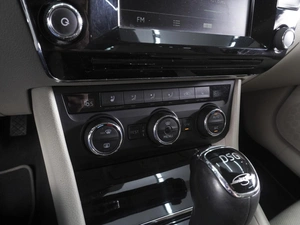 Лифтбек Skoda Superb 2015 года, 1730000 рублей, Ростов-на-Дону