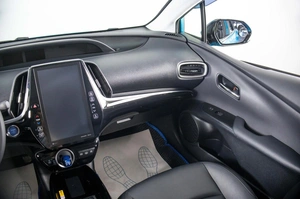 Лифтбек Toyota Prius Prime 2019 года, 2989000 рублей, Пермь