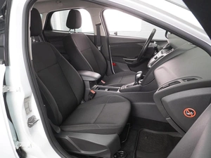 Хетчбэк Ford Focus 2015 года, 1113000 рублей, Воронеж