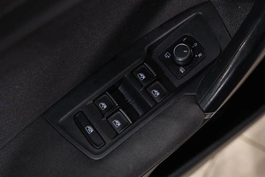 Внедорожник Volkswagen Tiguan 2018 года, 2689000 рублей, Новокузнецк