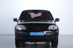 Внедорожник Chevrolet Niva 2015 года, 689000 рублей, Челябинск