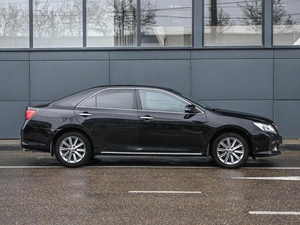 Седан Toyota Camry 2012 года, 1689000 рублей, Кирилловка