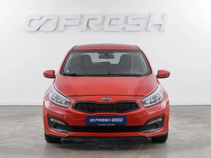 Хетчбэк Kia Ceed 2018 года, 1150000 рублей, Москва