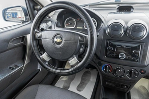Седан Chevrolet Aveo 2007 года, 469000 рублей, Барнаул