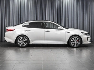 Седан Kia Optima 2018 года, 2170000 рублей, Ставрополь