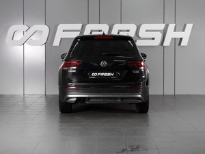 Внедорожник Volkswagen Tiguan 2017 года, 2100000 рублей, Минеральные Воды