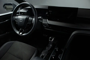 Седан Toyota Camry 2024 года, 4639000 рублей, Оренбург