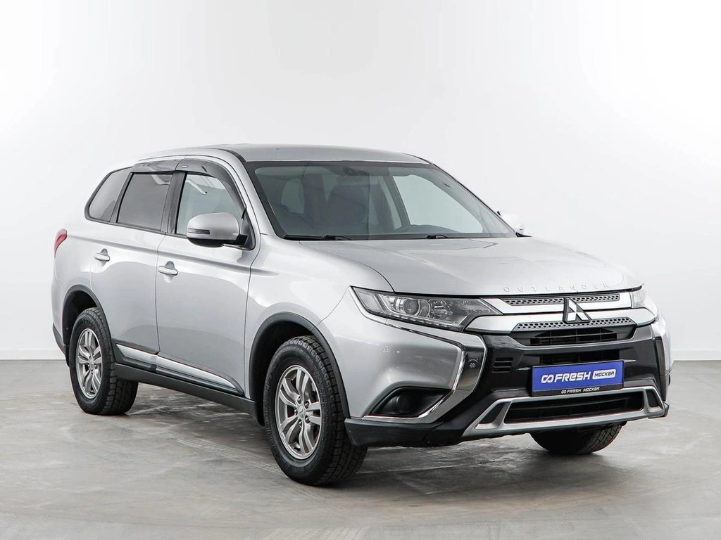Внедорожник Mitsubishi Outlander 2018 года, 1718444 рублей, Москва