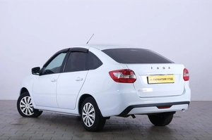Лифтбек ВАЗ (LADA) Granta 2024 года, 969000 рублей, Омск