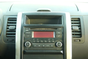 Внедорожник Nissan X-Trail 2012 года, 1269000 рублей, Омск