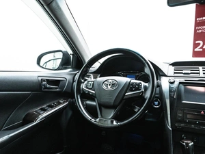 Седан Toyota Camry 2015 года, 1612000 рублей, Красноярск