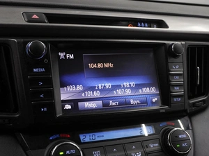 Внедорожник Toyota RAV4 2017 года, 1699000 рублей, Воронеж