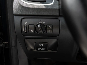 Седан Volvo S60 2011 года, 1375000 рублей, Краснодар