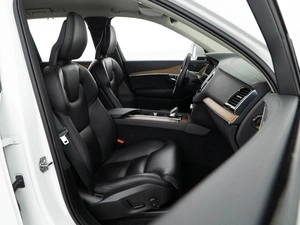 Внедорожник Volvo XC90 2021 года, 5249999 рублей, Москва