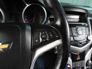 Хетчбэк Chevrolet Cruze 2012 года, 829000 рублей, Воронеж