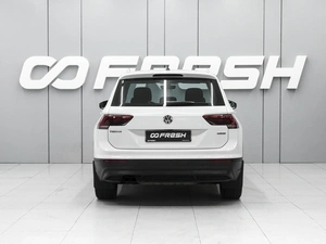 Внедорожник Volkswagen Tiguan 2018 года, 2900000 рублей, Ростов-на-Дону