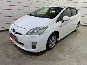 Лифтбек Toyota Prius 2011 года, 999000 рублей, Красноярск