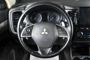 Внедорожник Mitsubishi Outlander 2012 года, 1299000 рублей, Тюмень