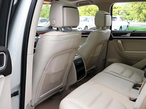 Внедорожник Volkswagen Touareg 2012 года, 2179000 рублей, Волгоград