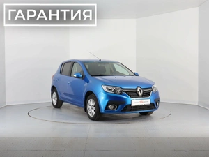 Хэтчбек Renault Sandero 2018 года, 1050000 рублей, Брянск