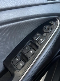 Седан Kia Optima 2015 года, 1600000 рублей, Кострома