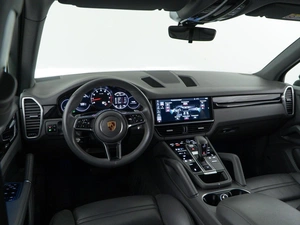 Внедорожник Porsche Cayenne 2018 года, 5699050 рублей, Москва