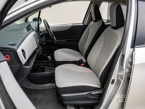 Хетчбэк Toyota Vitz 2012 года, 895000 рублей, Краснодар
