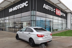 Седан ВАЗ (LADA) Vesta 2021 года, 1040000 рублей, Мирное