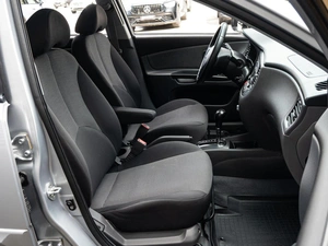 Хетчбэк Kia Rio 2011 года, 750000 рублей, Краснодар