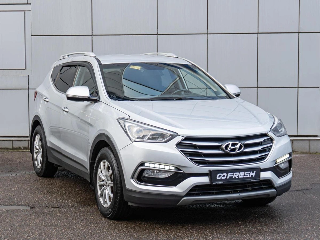 Внедорожник Hyundai Santa Fe 2018 года, 2279000 рублей, Санкт-Петербург