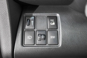 Внедорожник Toyota RAV4 2011 года, 1449000 рублей, Барнаул